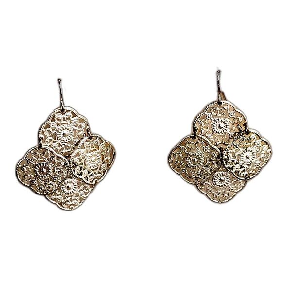 Silver Lace Pendant Pierced Earrings 4 Pendants Shiny Vintage Style 1.5 in drop - Picture 2 of 8